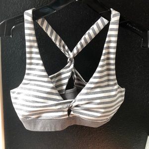 Nwot splendid grey white striped sports bra xl
